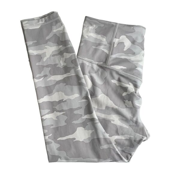 Athleta Womens Gray Camo High Rise Elation 7/8‎ Tight Medium #563650 - Picture 1 of 8
